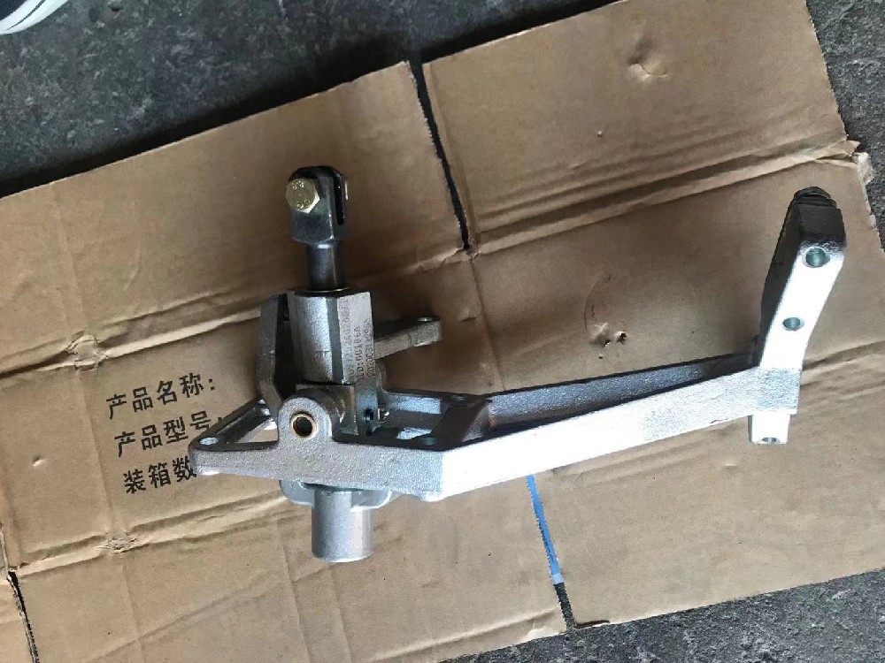 操縱機構