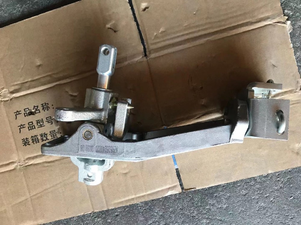 操縱機構
