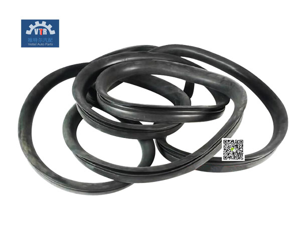 81.96121.0056  擋風玻璃密封條  Windshield seal strip  SHACMAN F2000 F3000 新M3000 X3000 X5000 駕駛室前擋風玻璃